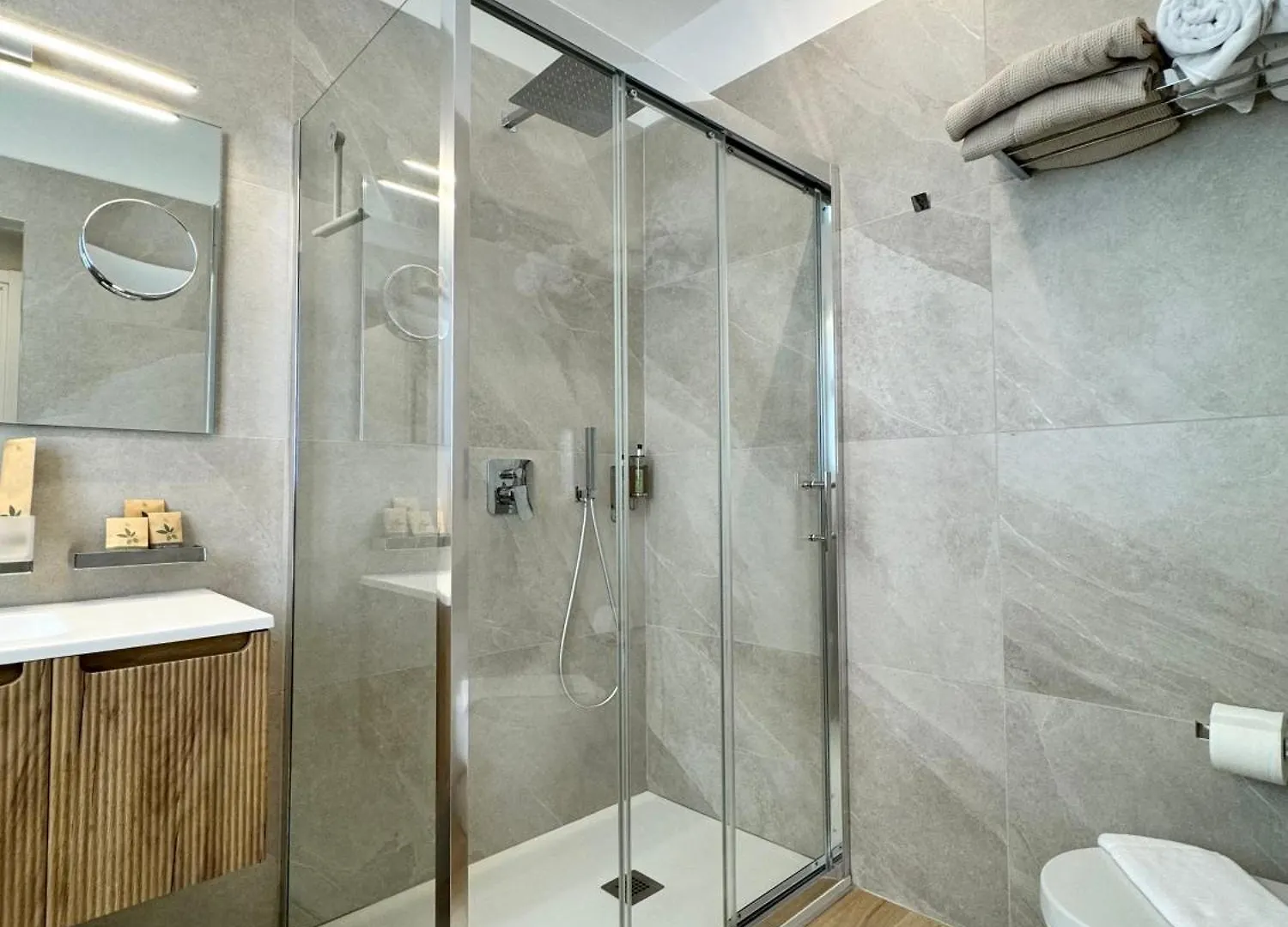 Valcamonica Apartments Darfo Boario Terme